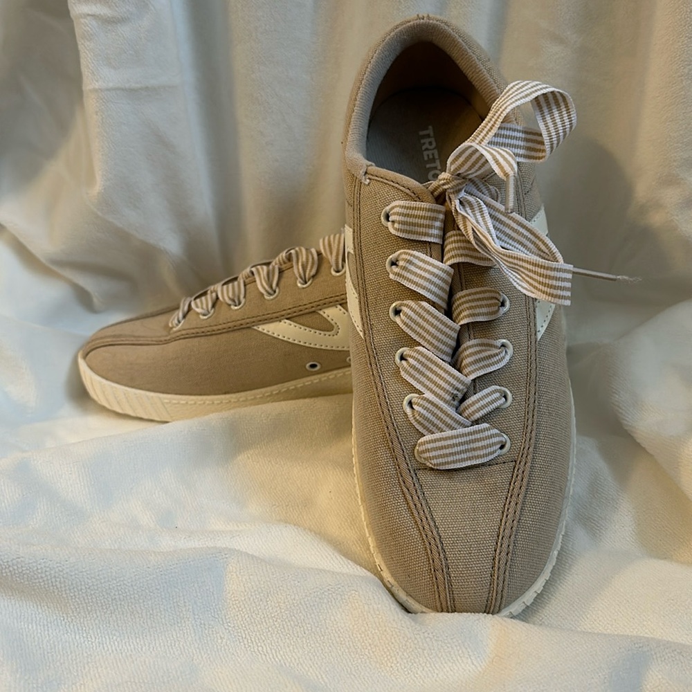 Tretorn canvas sneakers Size 9 1/2. Worn once.